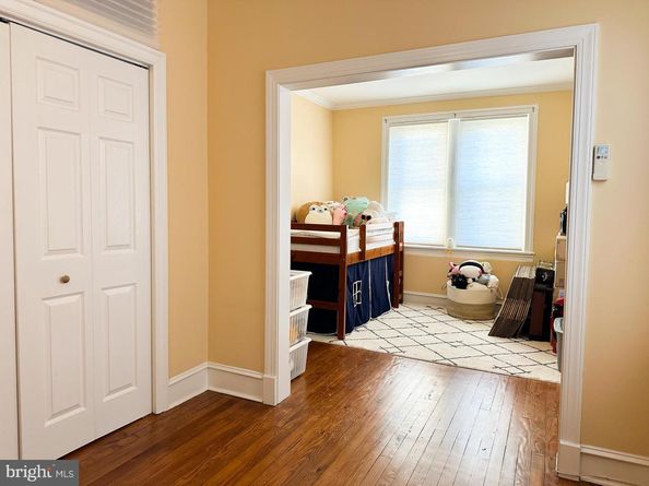 713 S 4TH Street, Philadelphia PA 19147