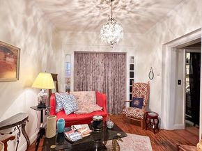 713 S 4TH Street, Philadelphia PA 19147