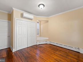 713 S 4TH Street, Philadelphia PA 19147