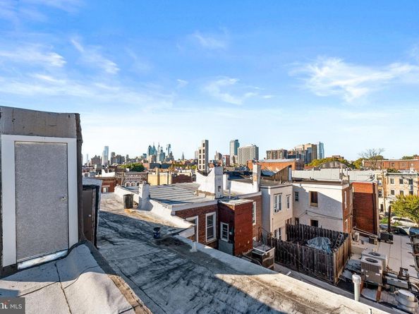 713 S 4TH Street, Philadelphia PA 19147