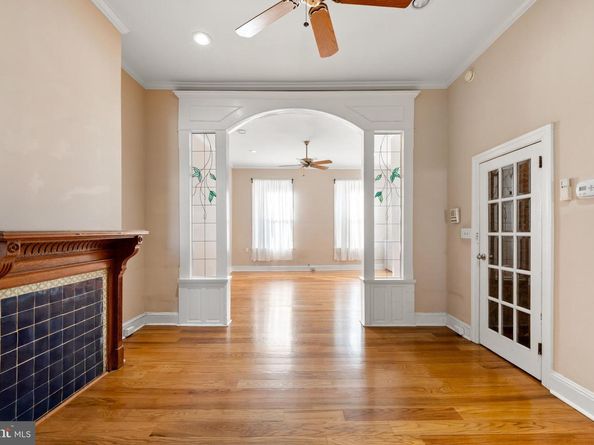 713 S 4TH Street, Philadelphia PA 19147