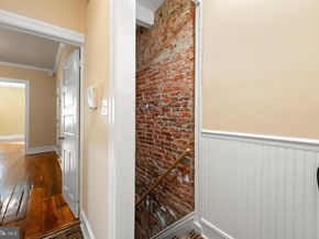 713 S 4TH Street, Philadelphia PA 19147