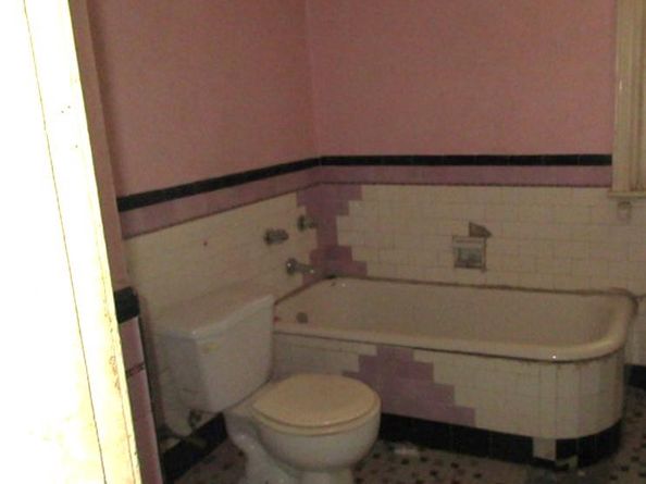 7499 Briar Road, Philadelphia PA 19138