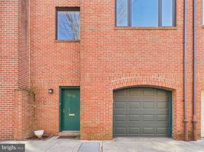 2036 Appletree Street, Philadelphia PA 19103