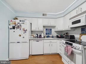 2036 Appletree Street, Philadelphia PA 19103