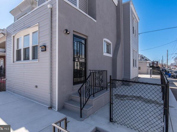 460 Robbins Street, Philadelphia PA 19111