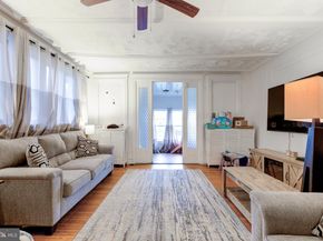 6209 Carpenter Street, Philadelphia PA 19143