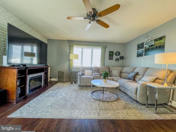 3445 Fitler Street, Philadelphia PA 19114