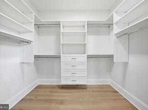 5047 Macarthur Boulevard NW, Washington DC 20016
