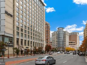 650 N Jackson Street, Arlington VA 22201