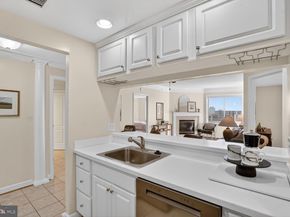 901 N Monroe Street 1408, Arlington VA 22201