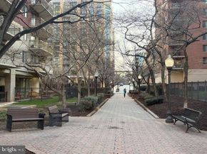 901 N Monroe Street 1408, Arlington VA 22201