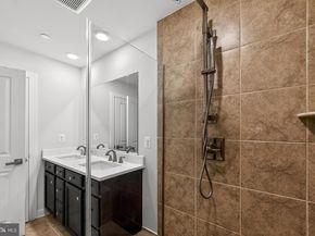 13010 Hattontown Square, Herndon VA 20171