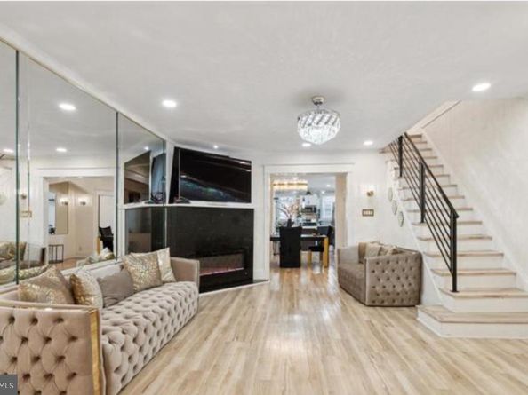 6430 N Smedley Street, Philadelphia PA 19126