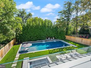 6032 28TH Street N, Arlington VA 22207