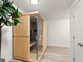 6032 28TH Street N, Arlington VA 22207