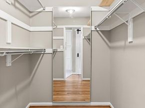 564 N West Street, Alexandria VA 22314