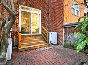564 N West Street, Alexandria VA 22314