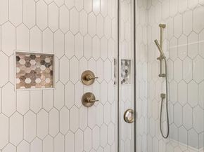 564 N West Street, Alexandria VA 22314