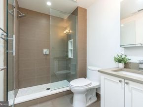 622 S 7TH Street, Philadelphia PA 19147