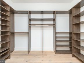 622 S 7TH Street, Philadelphia PA 19147