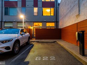 622 S 7TH Street, Philadelphia PA 19147