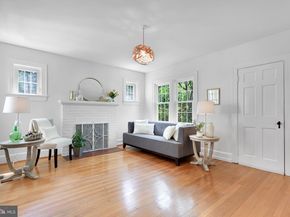 2710 S Joyce Street, Arlington VA 22202