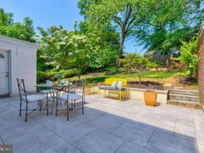 2710 S Joyce Street, Arlington VA 22202
