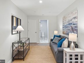 1009 N Van Dorn Street N, Alexandria VA 22304