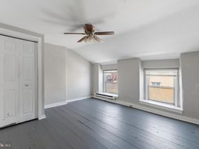 147 Green Lane, Philadelphia PA 19127