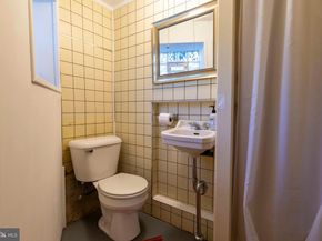 6815 Mccallum Street, Philadelphia PA 19119