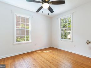 244 S 9TH Street, Philadelphia PA 19107