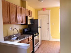528 Hobart Place NW, Washington DC 20001