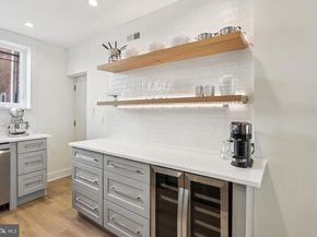 2441 S Clarion Street, Philadelphia PA 19148