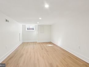 2441 S Clarion Street, Philadelphia PA 19148