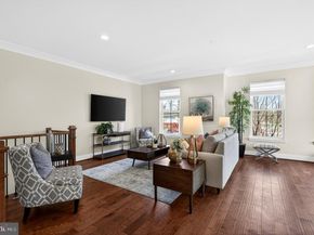 151 Center S 1, Vienna VA 22180