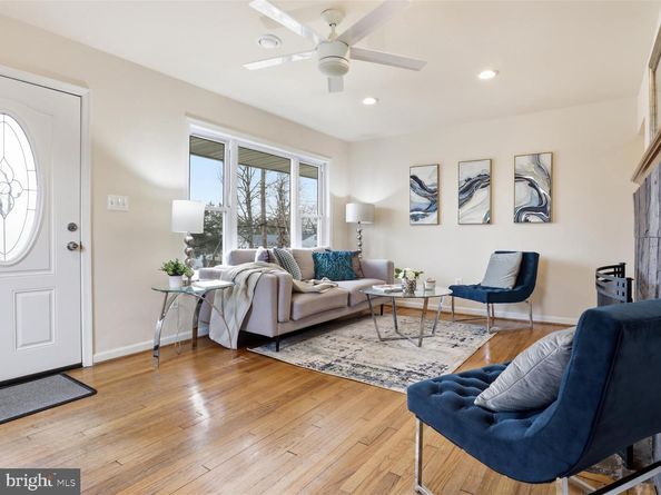 3955 Taney Avenue, Alexandria VA 22304