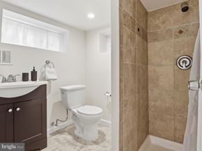 3955 Taney Avenue, Alexandria VA 22304