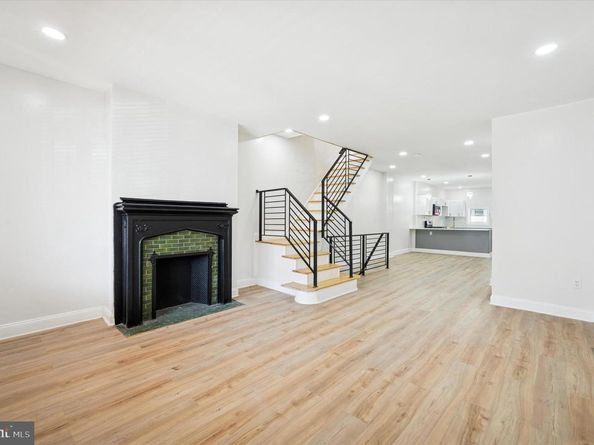 5831 Washington Avenue, Philadelphia PA 19143