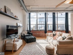 2200 Arch Street 1011, Philadelphia PA 19103