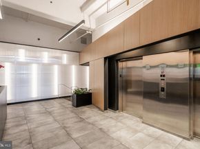 2200 Arch Street 1011, Philadelphia PA 19103