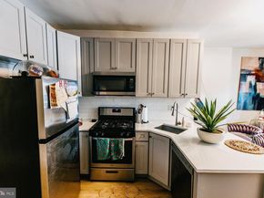 6330 Newtown Avenue, Philadelphia PA 19111