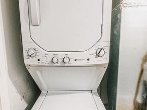 6330 Newtown Avenue, Philadelphia PA 19111