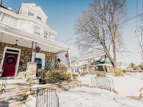 6330 Newtown Avenue, Philadelphia PA 19111