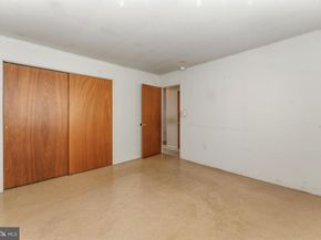 57 Palm Lane, Levittown PA 19054