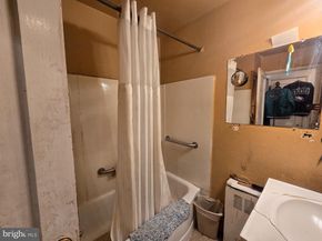 535 Wiltshire Road, Upper Darby PA 19082