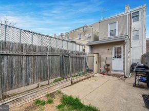 2042 E Huntingdon Street, Philadelphia PA 19125