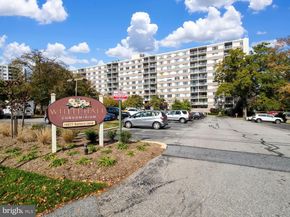 4977 Battery Lane 1101, Bethesda MD 20814