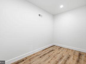 458 W Earlham Terrace, Philadelphia PA 19144