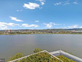 88 V Street SW 801, Washington DC 20024